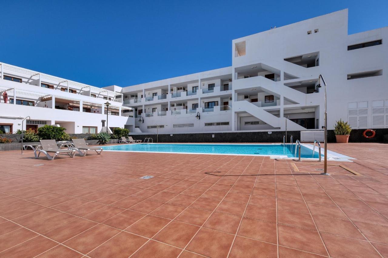 Casa Elin-Shared Pool, Fast Wifi Villa Costa Teguise Buitenkant foto